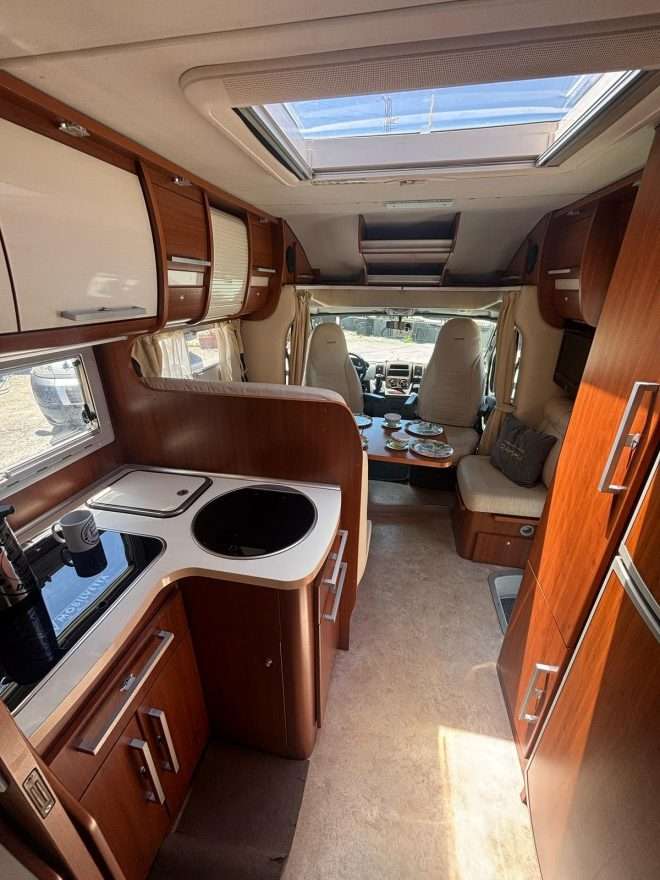 RESERVADA!!AUTOCARAVANA PERFILADA  MOVILBETTA KEA P87 GARAGE - Imagen 6