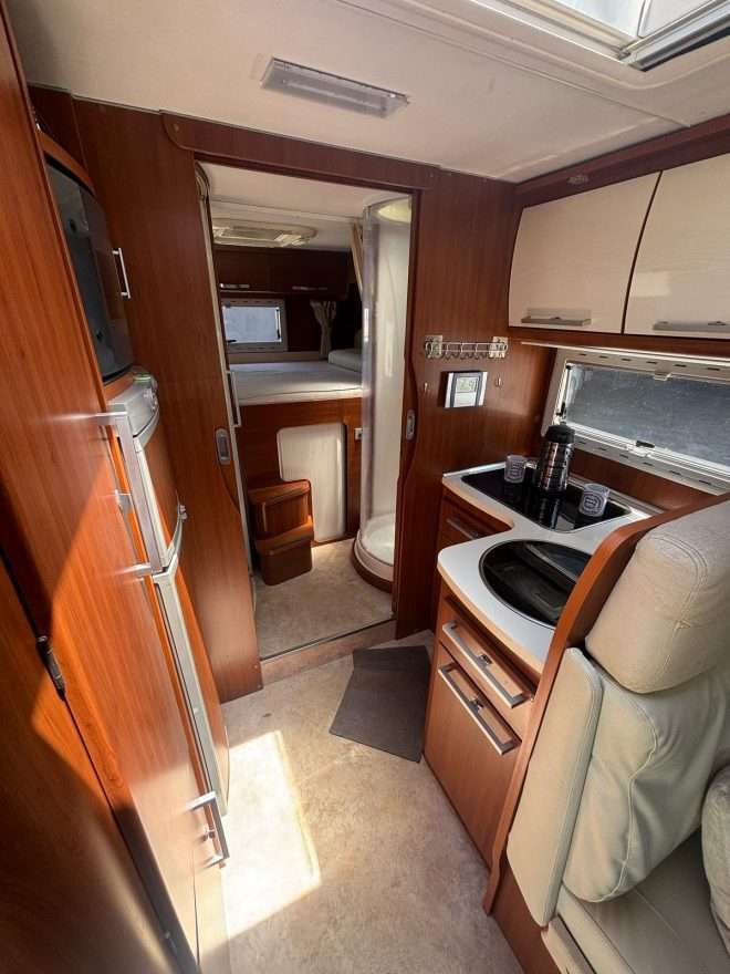 RESERVADA!!AUTOCARAVANA PERFILADA  MOVILBETTA KEA P87 GARAGE - Imagen 7