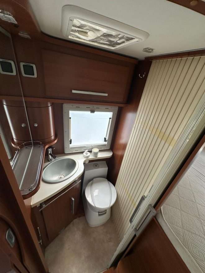 RESERVADA!!AUTOCARAVANA PERFILADA  MOVILBETTA KEA P87 GARAGE - Imagen 8