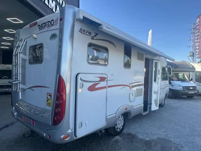 RESERVADA!!!AUTOCARAVANA INTEGRAL RAPIDO 997M CAMA TRANSVERSAL GARAGE - Imagen 2