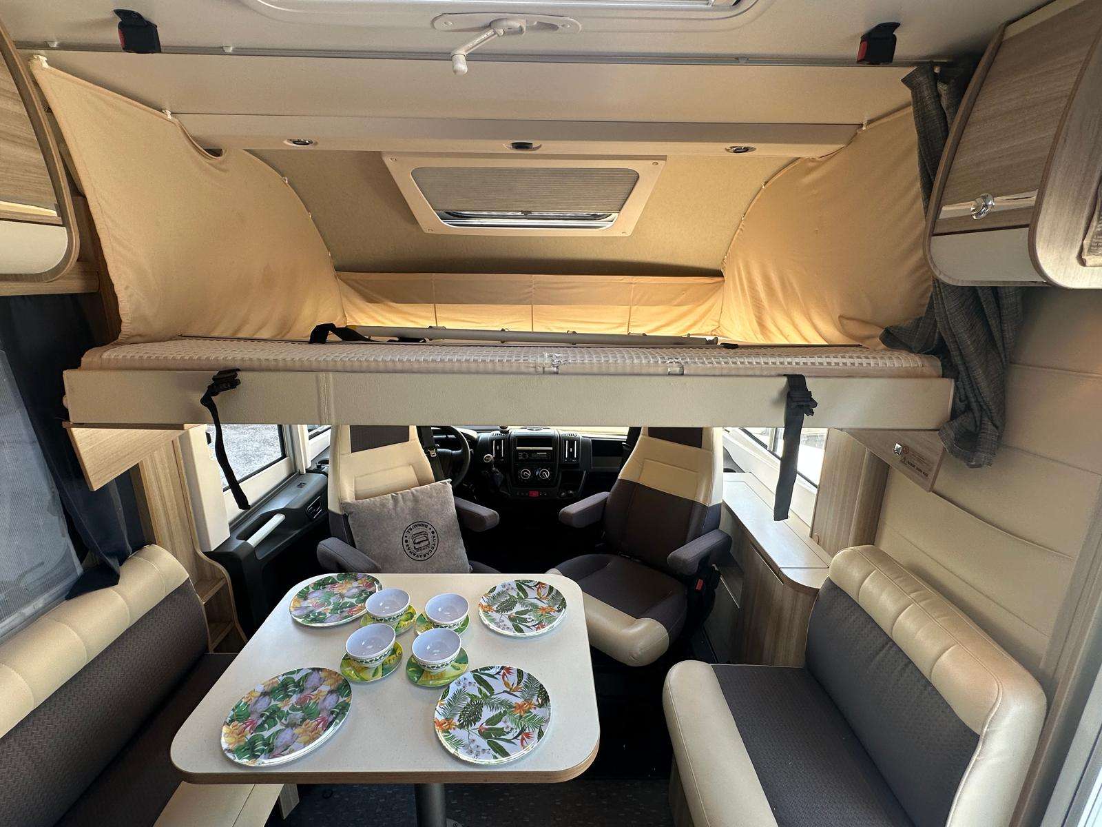 AUTOCARAVANA INTEGRAL AUTOSTAR AXEA 899XL+ CAMA ISLA - Imagen 2