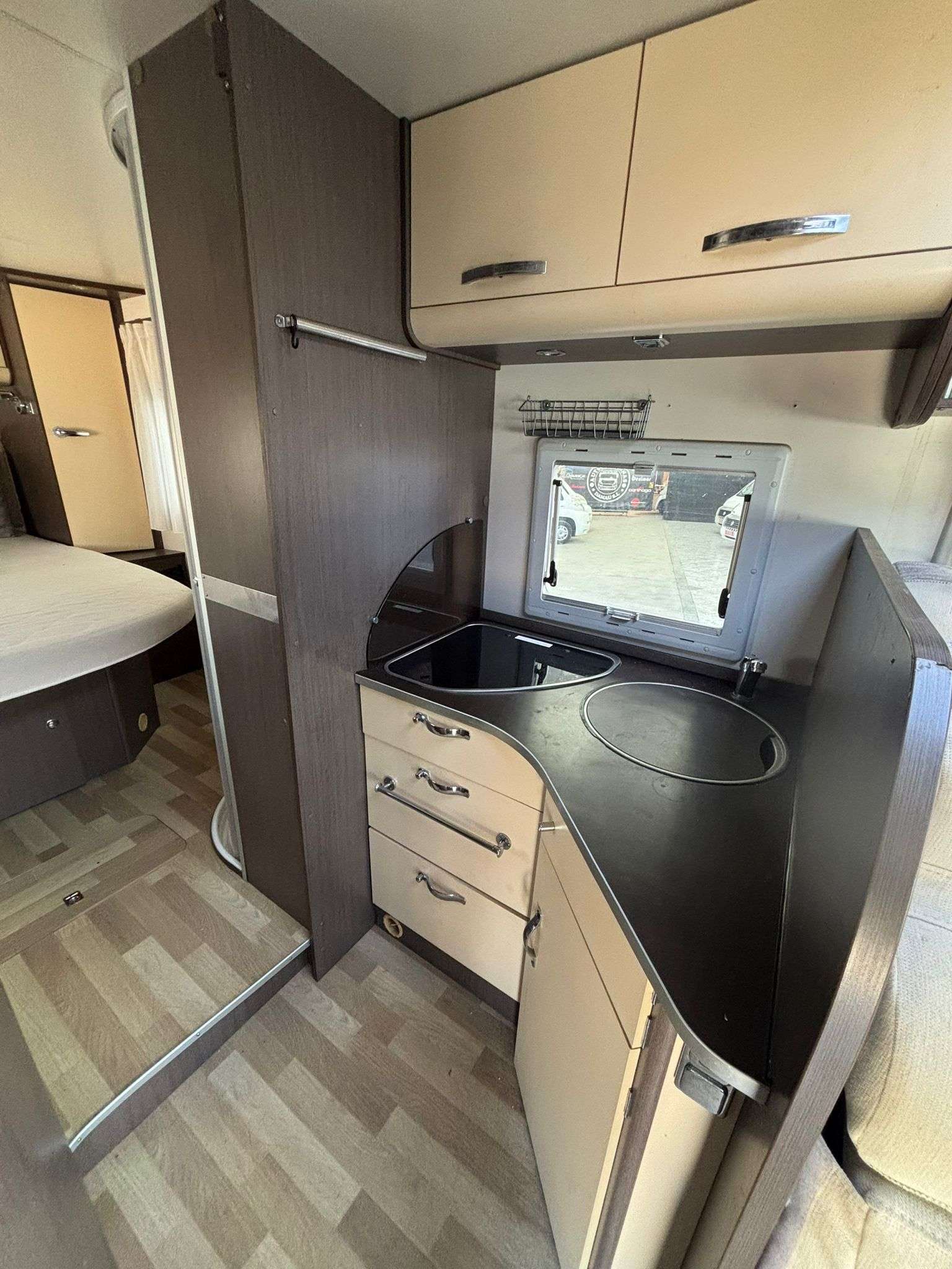 AUTOCARAVANA INTEGRAL AUTOSTAR AXEA 899XL+ CAMA ISLA - Imagen 6