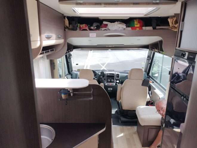 AUTOCARAVANA INTEGRAL AUTOSTAR AXEA 899XL+ CAMA ISLA - Imagen 4