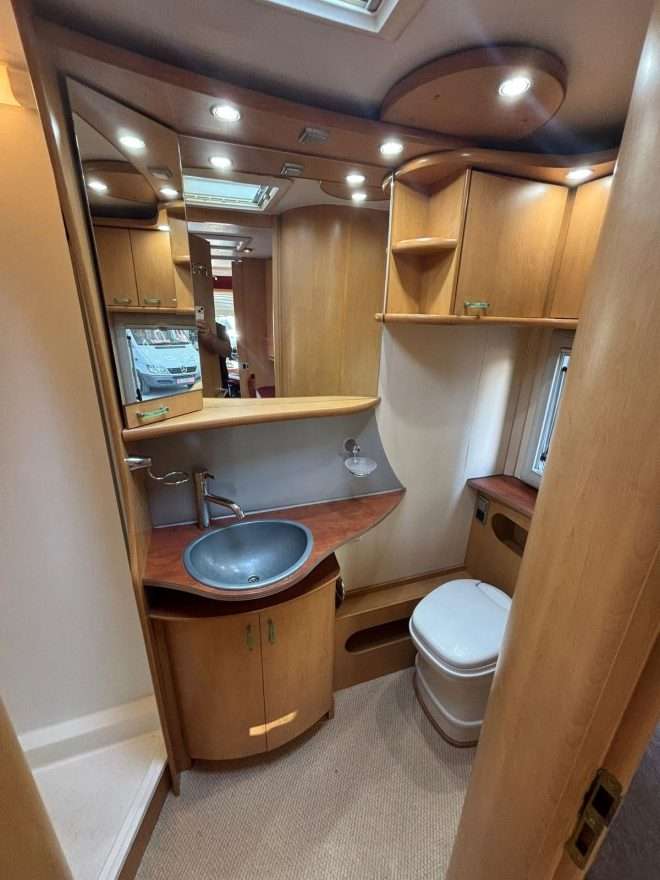 RESERVADA!!!AUTOCARAVANA INTEGRAL PILOTE MERCEDES AUTOMATICA - Imagen 12