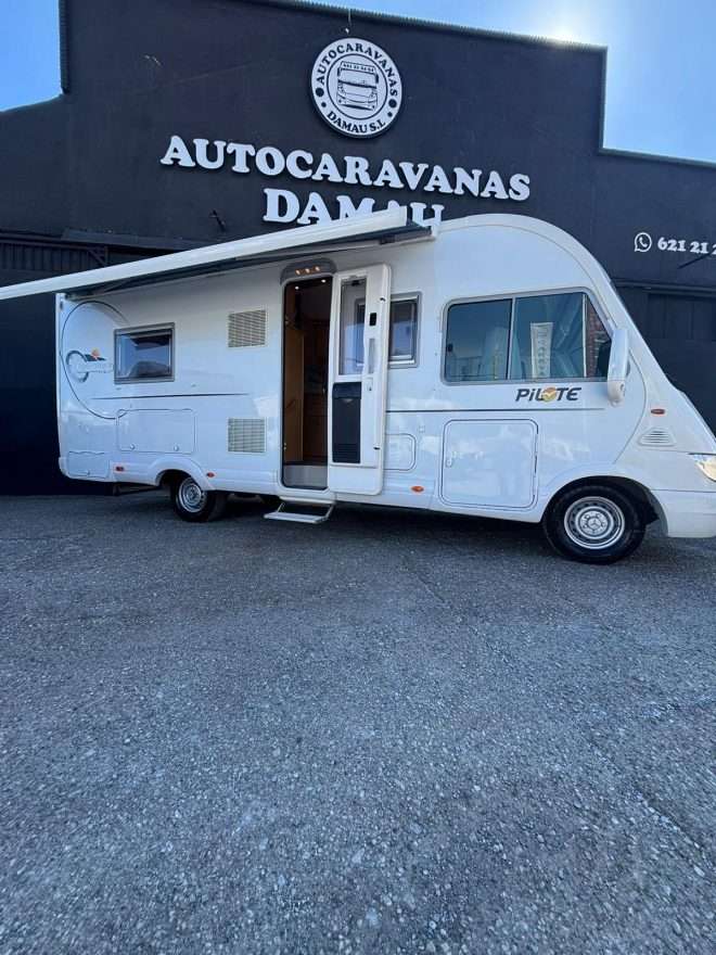 RESERVADA!!!AUTOCARAVANA INTEGRAL PILOTE MERCEDES AUTOMATICA