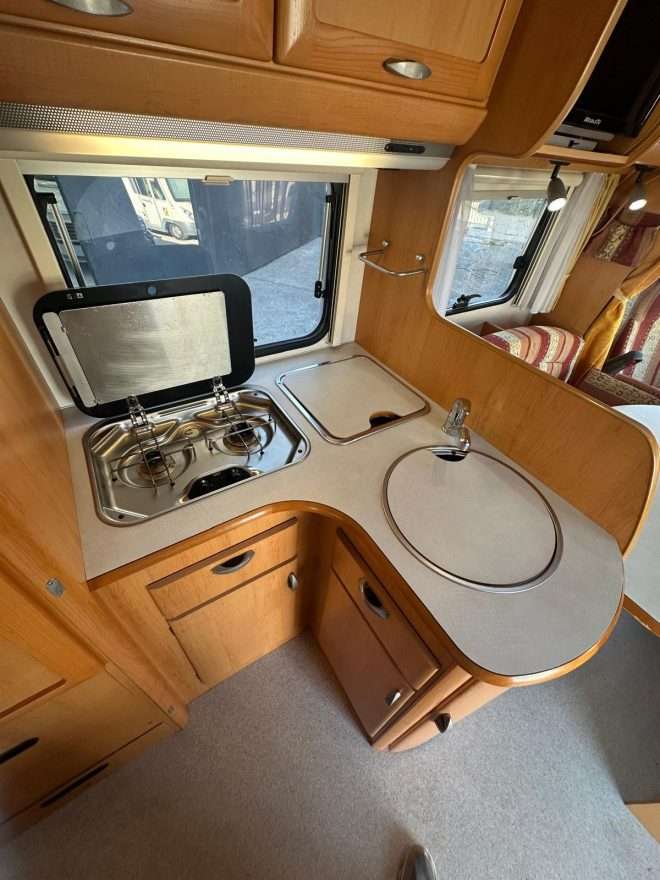RESERVADA!!!AUTOCARAVANA PERFILADA HYMER TRAMP M  5 PLAZAS - Imagen 11
