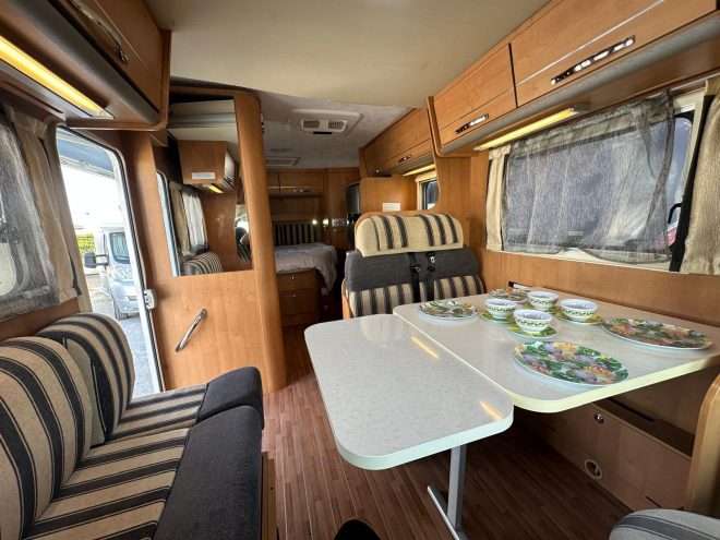 RESERVADA!!!!AUTOCARAVANA PERFILADA ROLLER TEAM t line CAMA ISLA 5 PLAZAS - Imagen 11