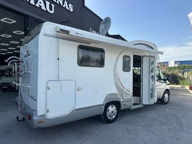 RESERVADA!!!!AUTOCARAVANA PERFILADA ROLLER TEAM t line CAMA ISLA 5 PLAZAS - Imagen 3