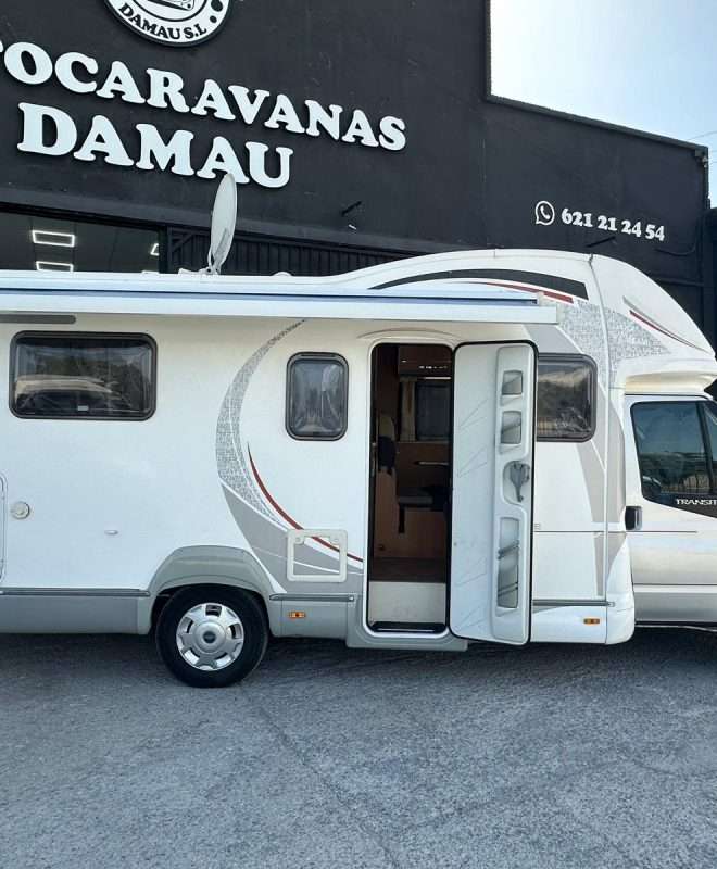 RESERVADA!!!!AUTOCARAVANA PERFILADA ROLLER TEAM t line CAMA ISLA 5 PLAZAS