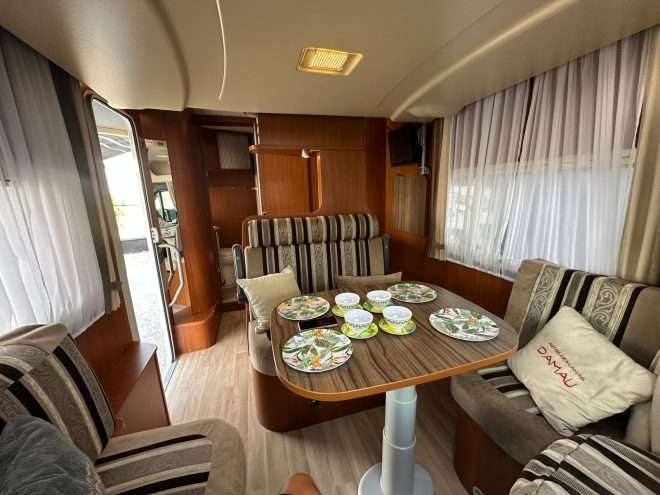 RESERVADA!!!AUTOCARAVANA PERFILADA  MINI CHAUSSON SWEET GRAN SALON - Imagen 6