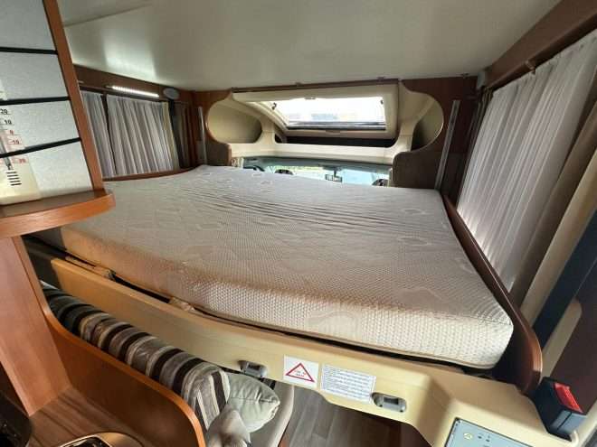 RESERVADA!!!AUTOCARAVANA PERFILADA  MINI CHAUSSON SWEET GRAN SALON - Imagen 8