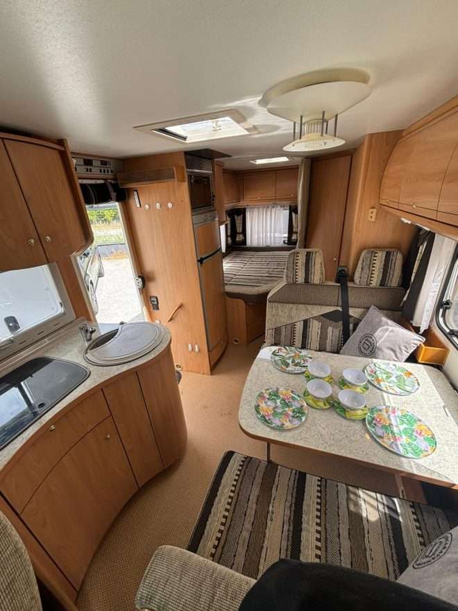 RESERVADA!!!AUTOCARAVANA PERFILADA BURSTNER T602 - Imagen 6