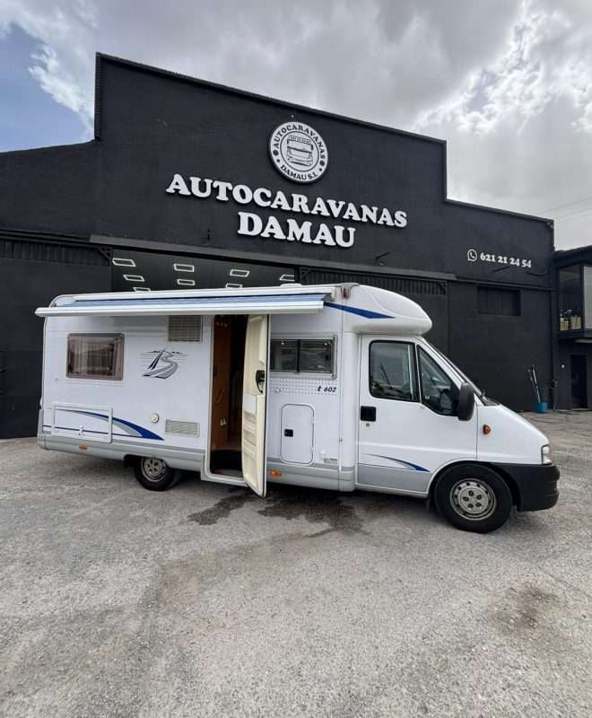 RESERVADA!!!AUTOCARAVANA PERFILADA BURSTNER T602