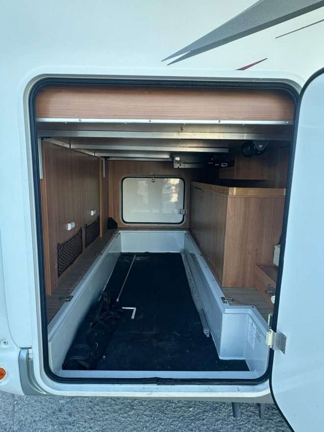RESERVADA!!!AUTOCARAVANA INTEGRAL RAPIDO 983 GARAGE - Imagen 3