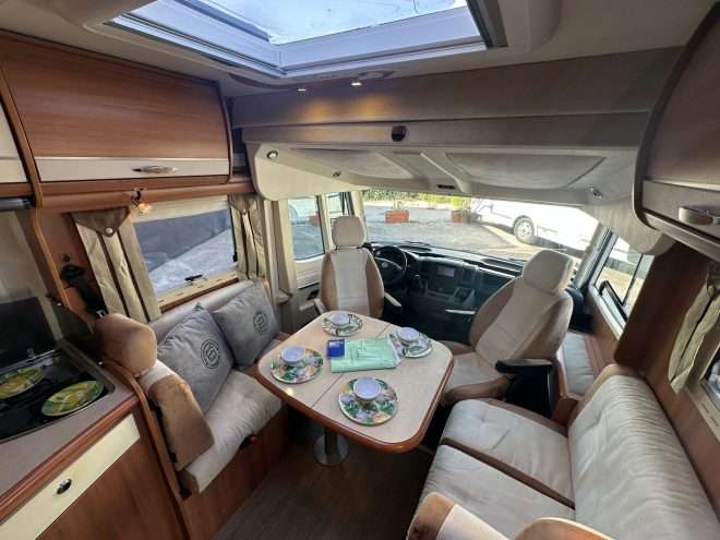 RESERVADA!!!AUTOCARAVANA INTEGRAL RAPIDO 983 GARAGE - Imagen 8