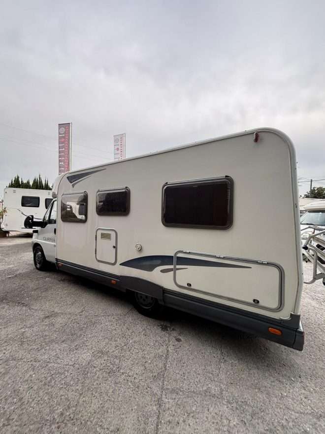 AUTOCARAVANA PERFILADA ELNAGH - Imagen 6