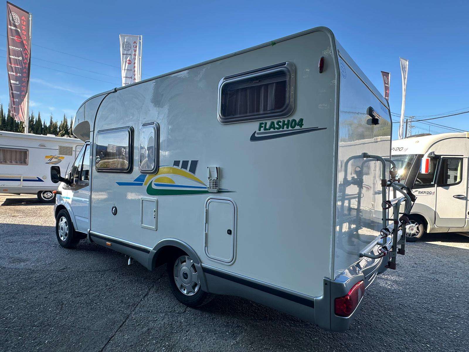 RESERVADA!!!AUTOCARAVANA PERFILADA MINI CHAUSSON FLASH 04 GARAGE - Imagen 11