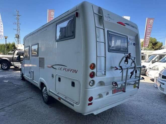 AUTOCARAVANA PERFILADA FLEURETTE LE PUFFIN GARAGE - Imagen 5