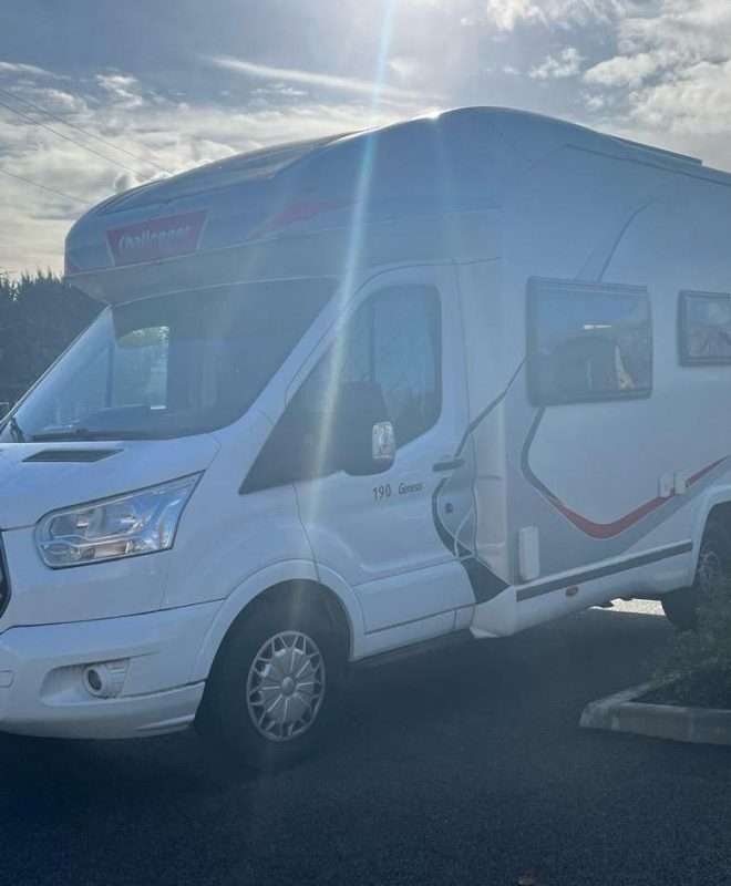 AUTOCARAVANA PERFILADA MINI  GENESIS 190 GRAN SALON