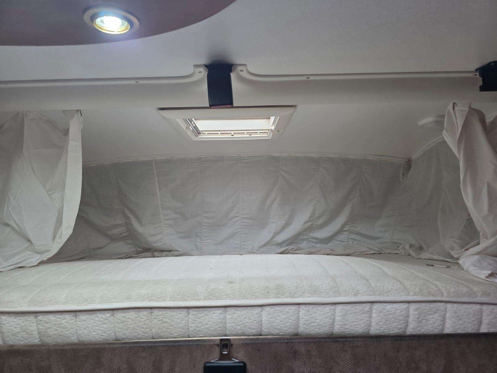 AUTOCARAVANA INTEGRAL RAPIDO 9097DF CAMA TRANSVERSAL - Imagen 13