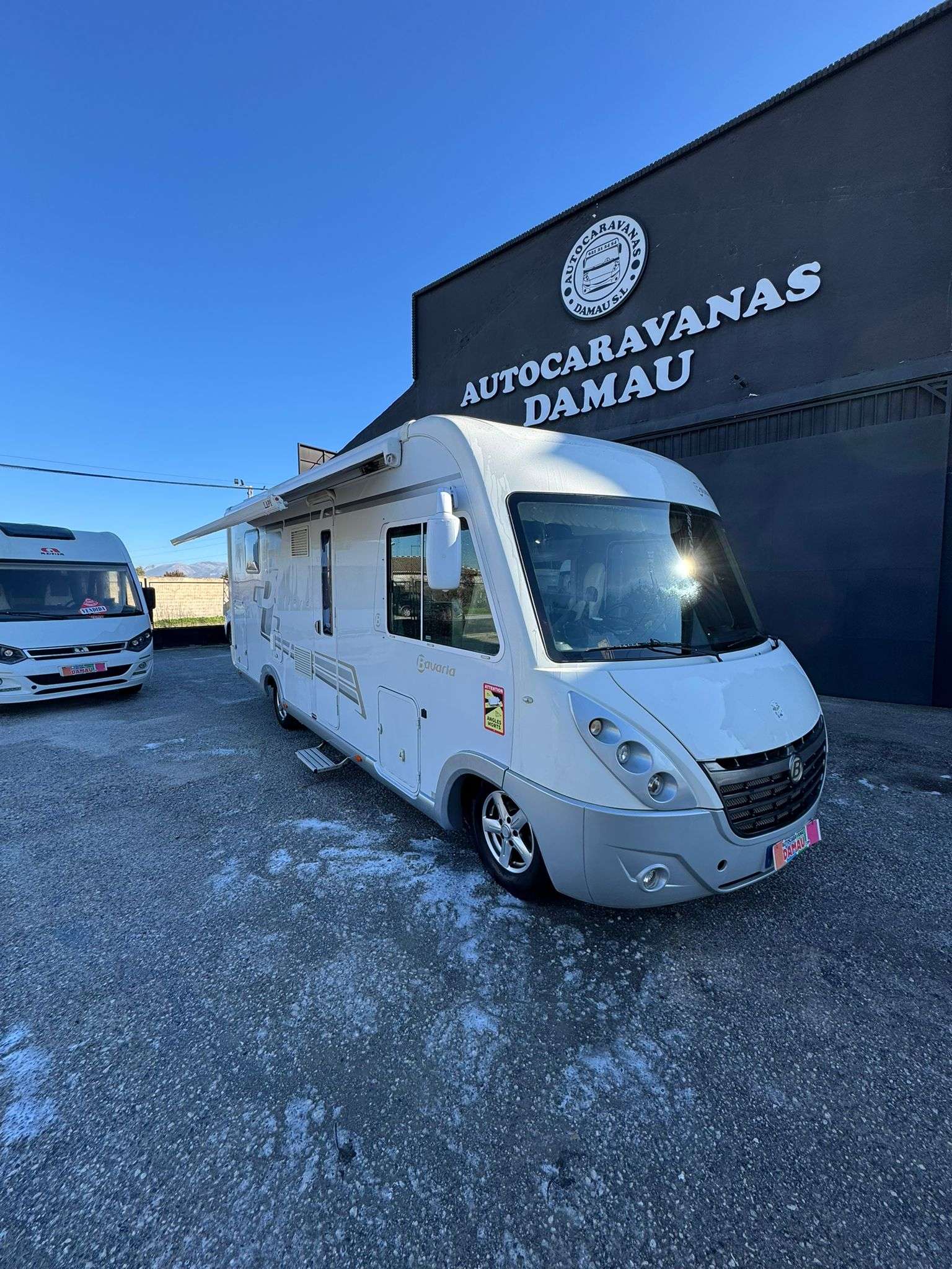 RESERVADA!!!AUTOCARAVANA INTEGRAL BAVARIA FJORD CAMA ISLA