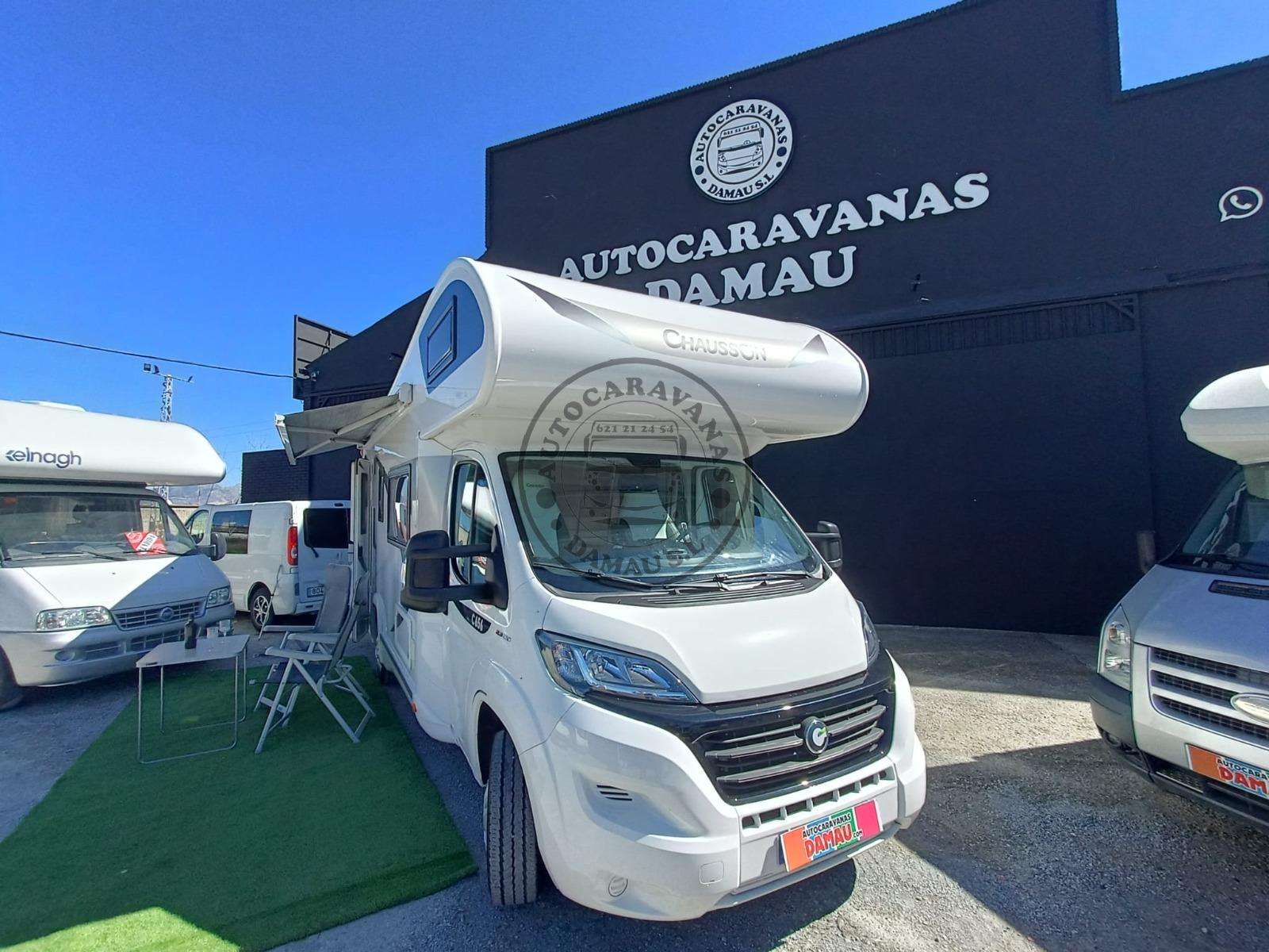 AUTOCARAVANA CAPUCHINA CHAUSSON FLASH C656 - Imagen 2