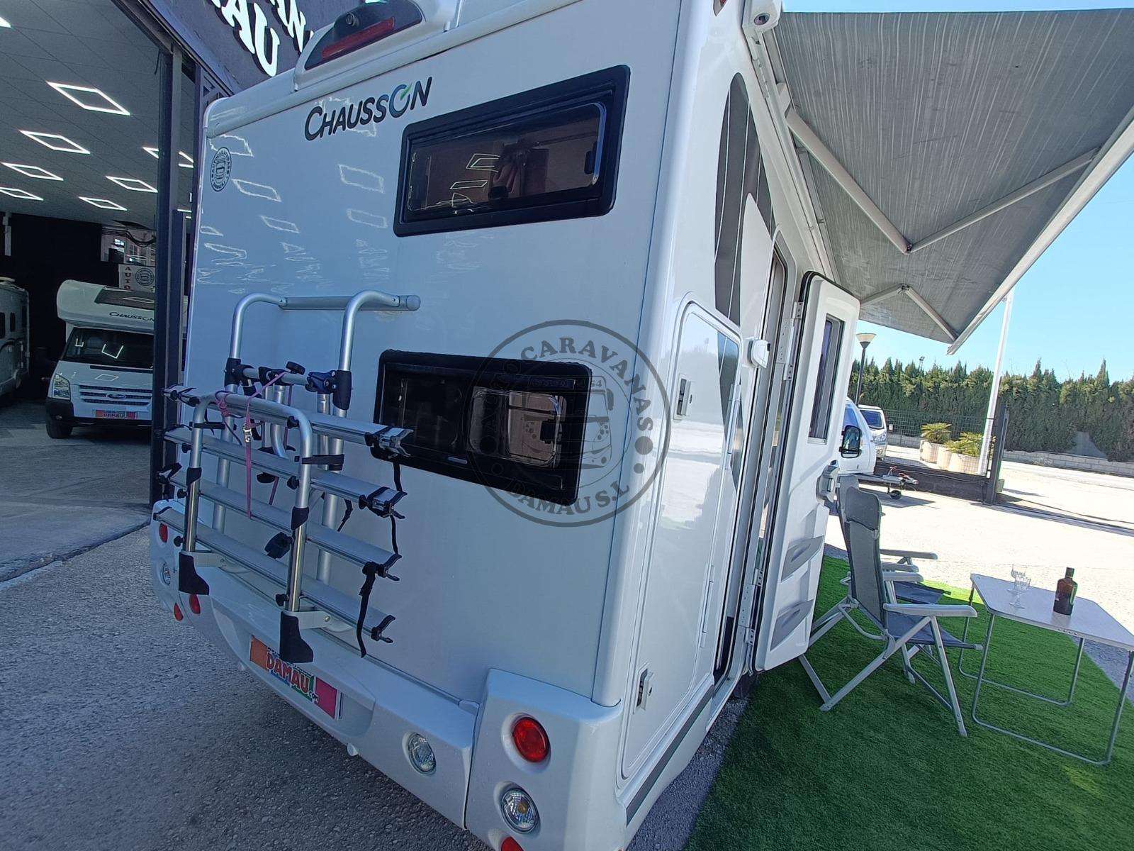AUTOCARAVANA CAPUCHINA CHAUSSON FLASH C656 - Imagen 3