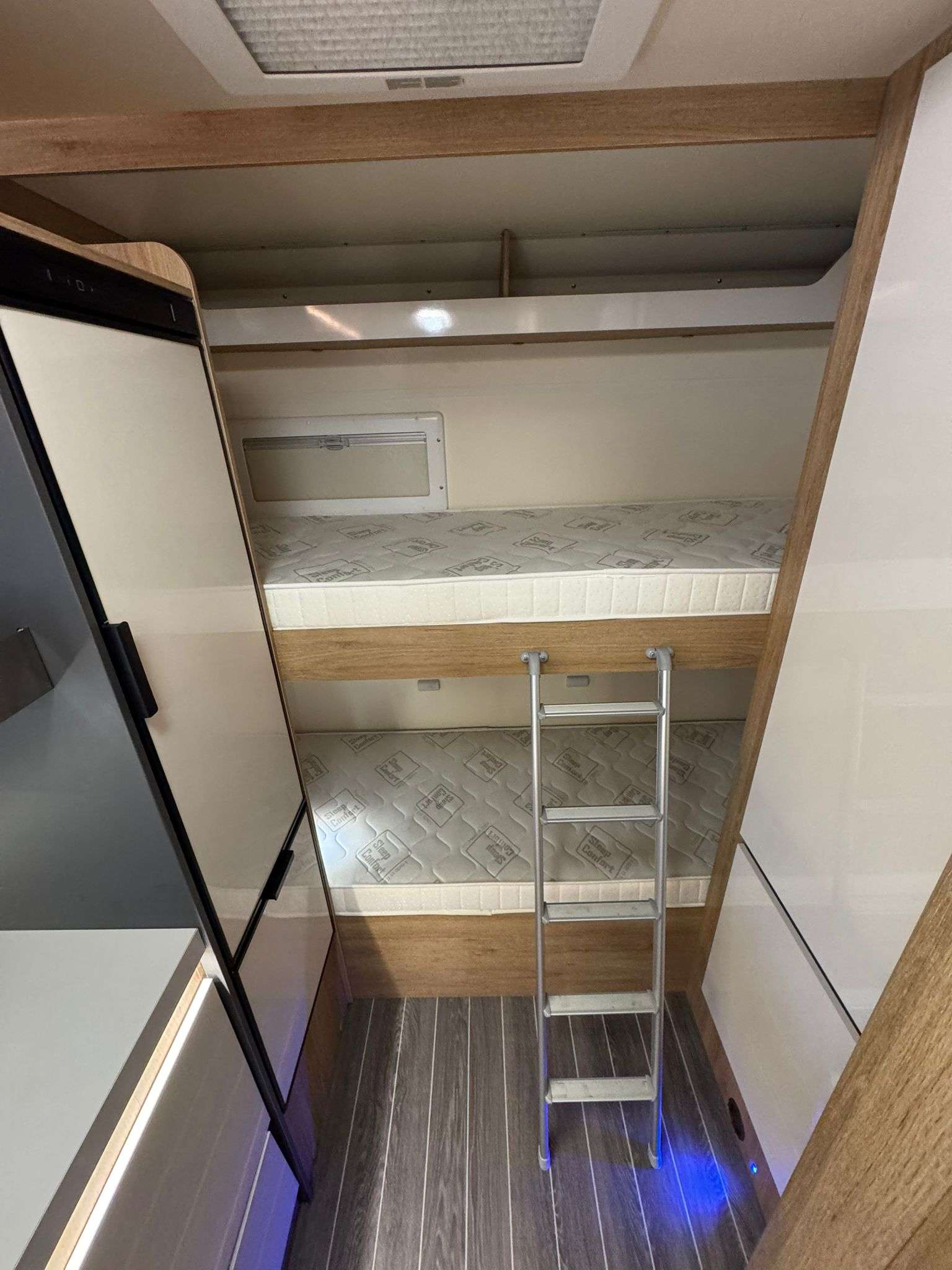 AUTOCARAVANA CAPUCHINA CI HORON GO - Imagen 11