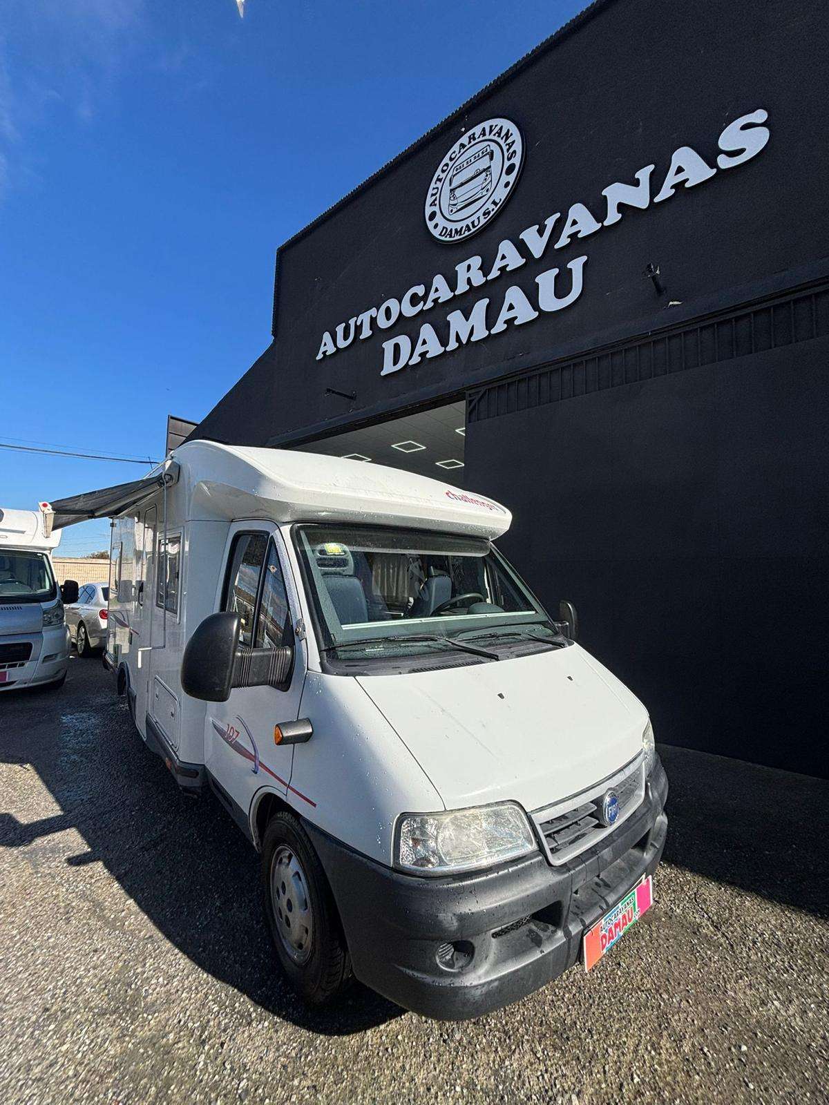 AUTOCARAVANA PERFILADA CHALLENGUER 107 - Imagen 3