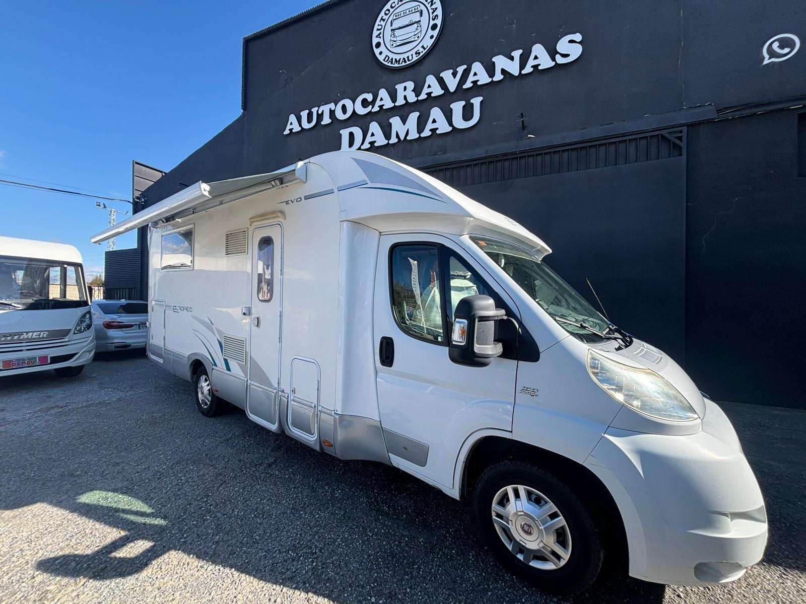 AUTOCARAVANA PERFILADA RIMOR EUROPEO 69P CAMA ISLA - Imagen 4