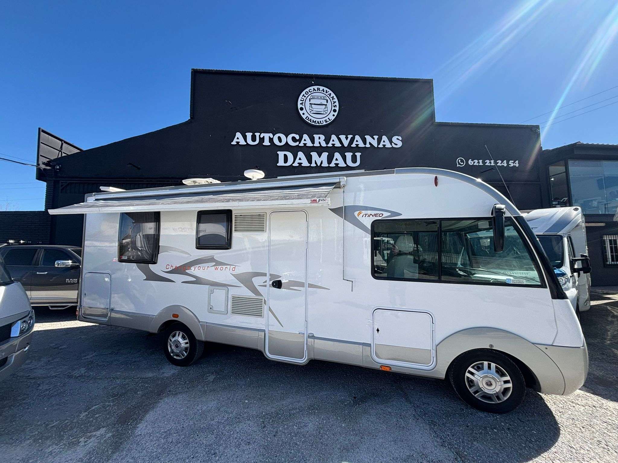 AUTOCARAVANA INTEGRAL ITINEO 740 CAMA ISLA