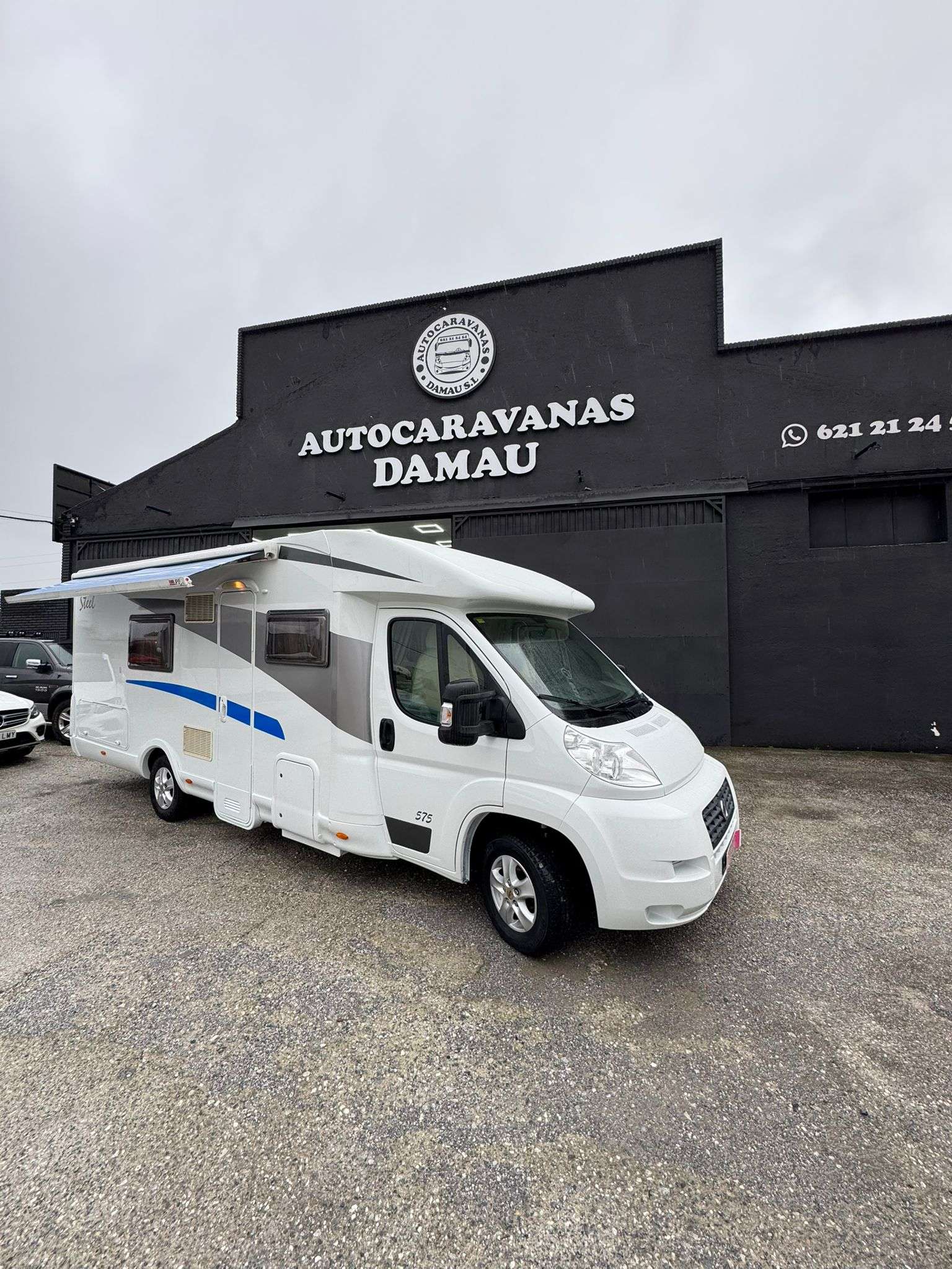 AUTOCARAVANA PERFILADA MC LOUIS P700 - Imagen 2