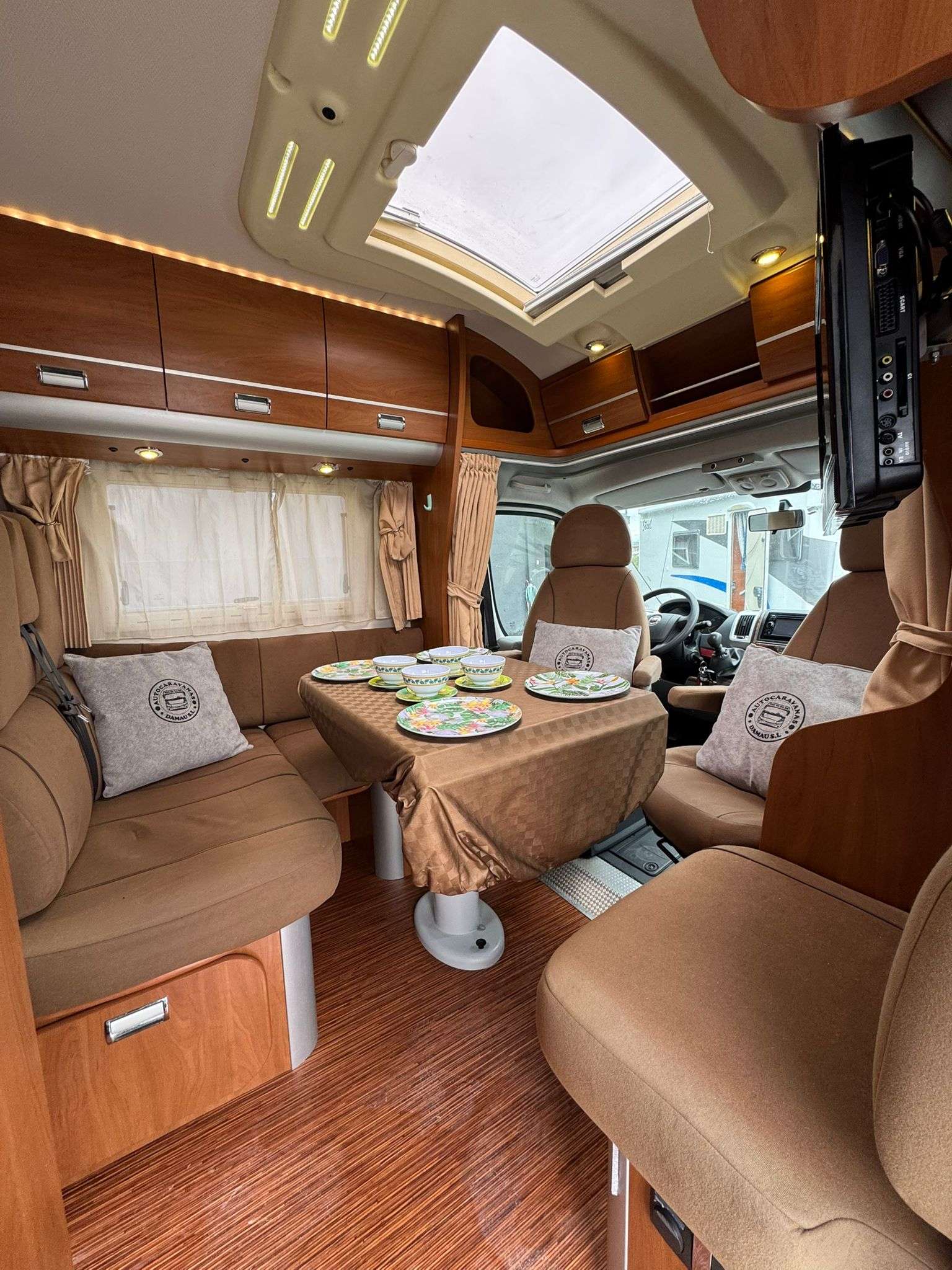 AUTOCARAVANA PERFILADA LAIKA 3010 - Imagen 7