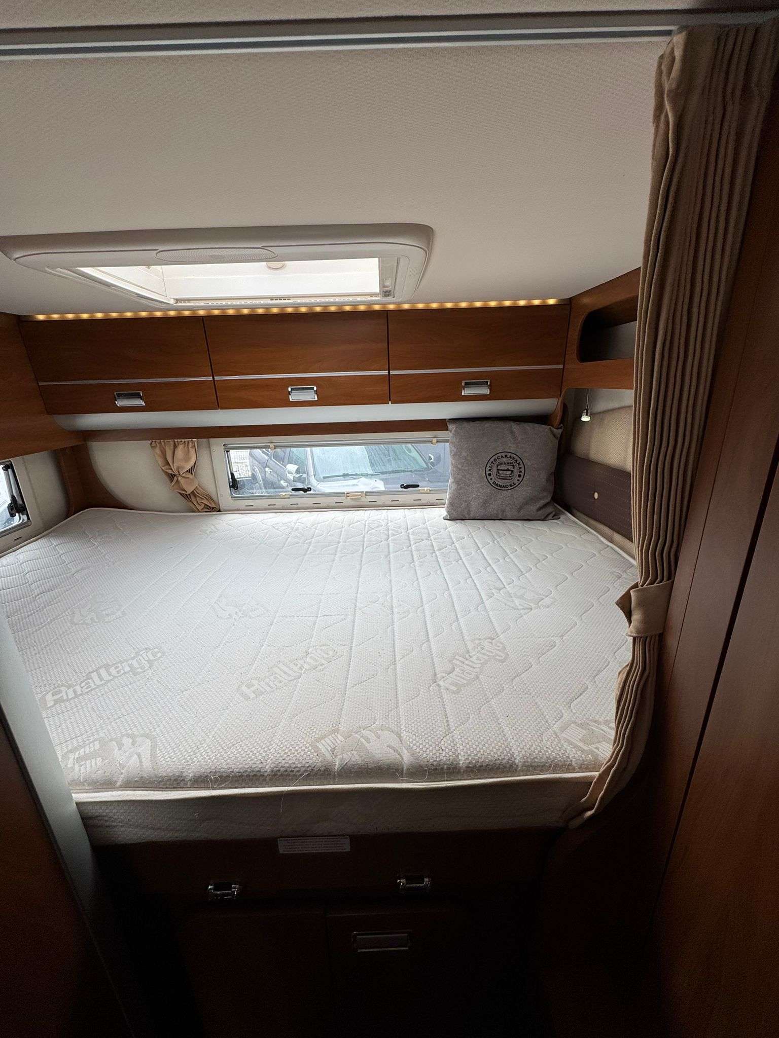 AUTOCARAVANA PERFILADA LAIKA 3010 - Imagen 9