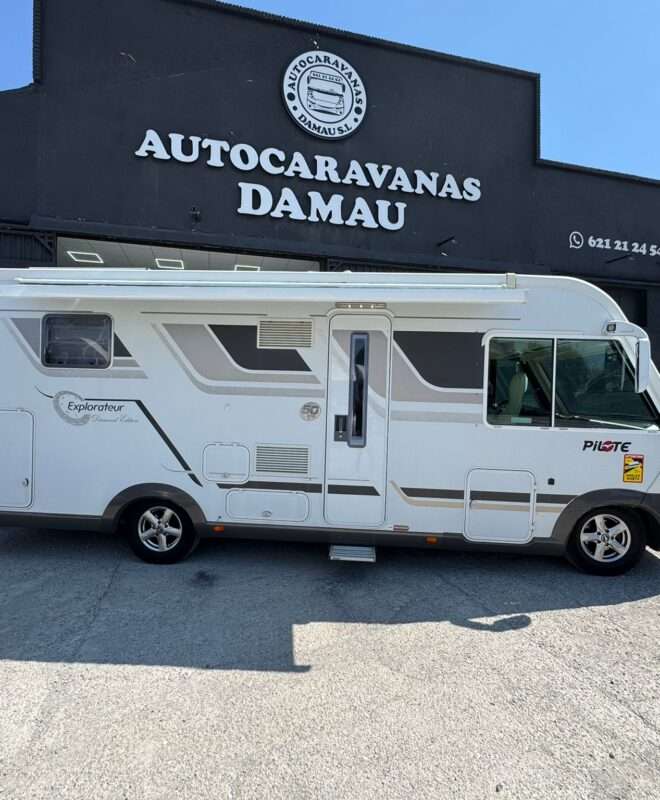 AUTOCARAVANA INTEGRAL PILOTE EXPLORATEUR DIAMOND EDITION 50 ANIVERSARIO CAMA ISLA