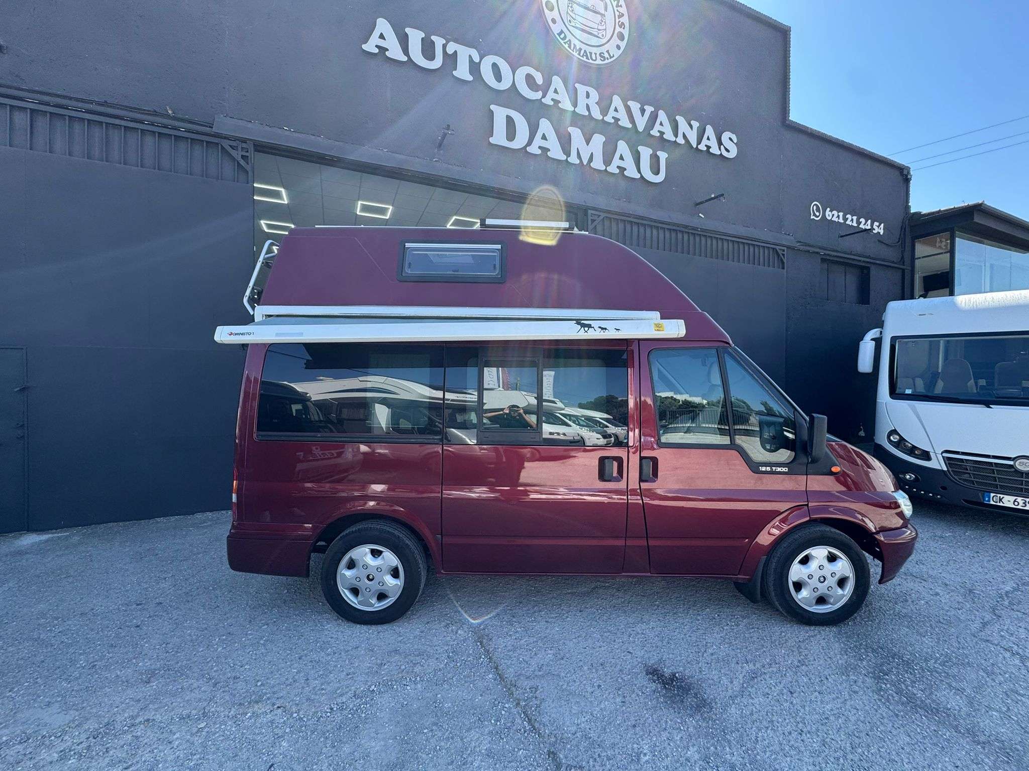 FURGONETA CAMPER ORIGINAL NUGGET CAMA ENCIMA DEL SALON