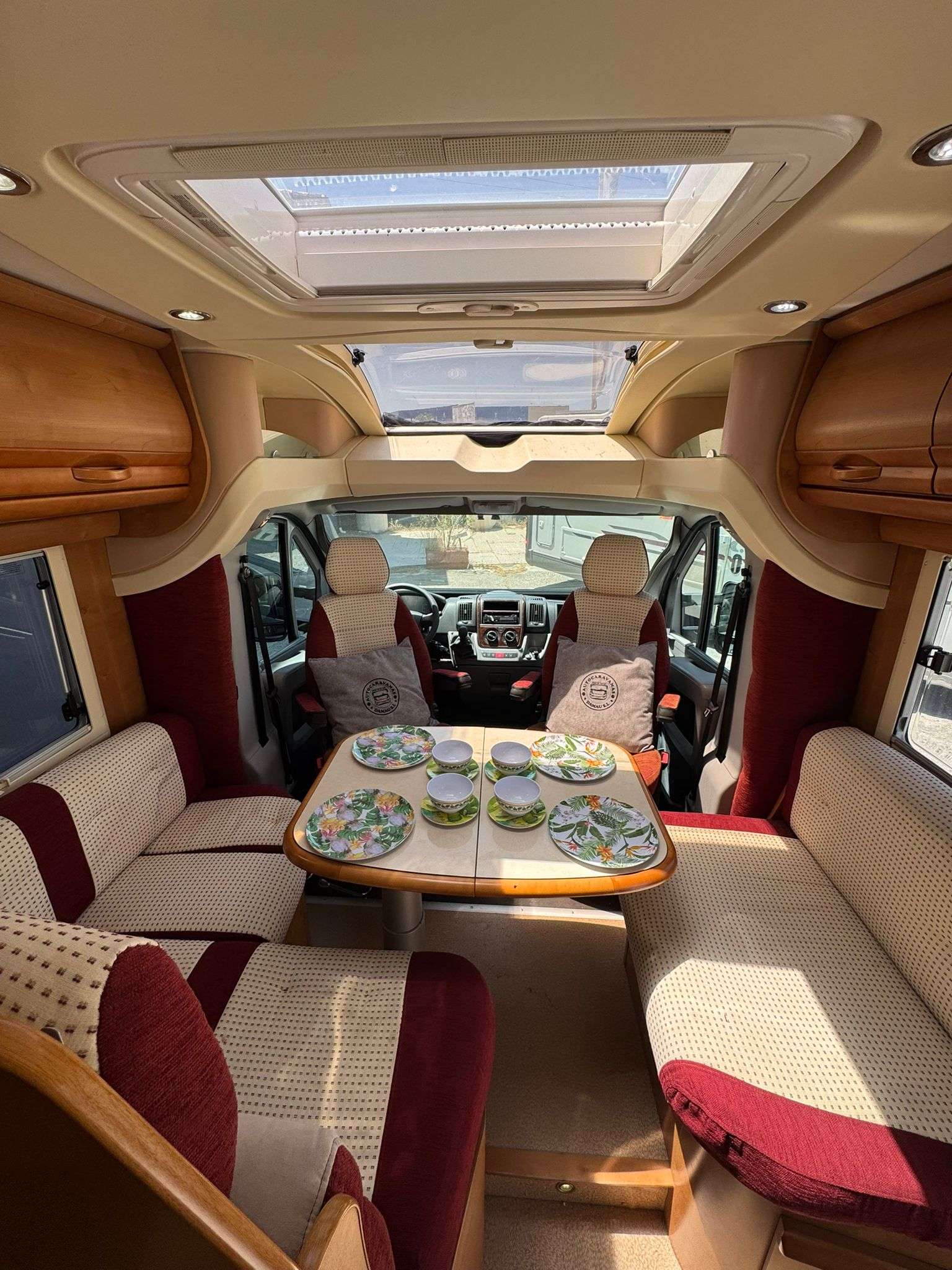 AUTOCARAVANA PERFILADA RAPIDO 7065 CAMAS GEMELAS - Imagen 5