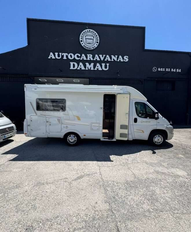 RESERVADA!!!AUTOCARAVANA PERFILADA BAVARIA T69 ARCTIC CAMA ISLA