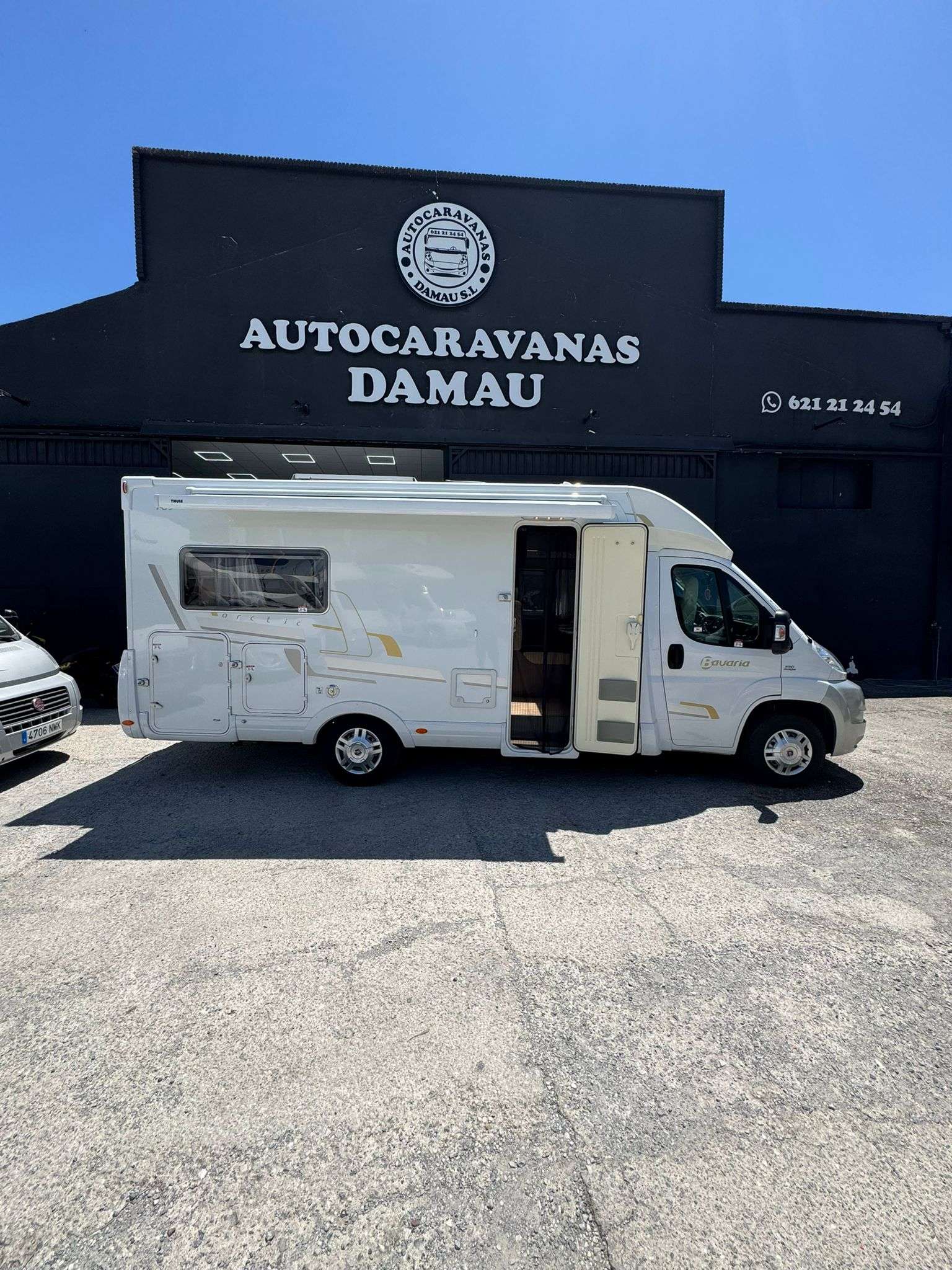 RESERVADA!!!AUTOCARAVANA PERFILADA BAVARIA T69 ARCTIC CAMA ISLA
