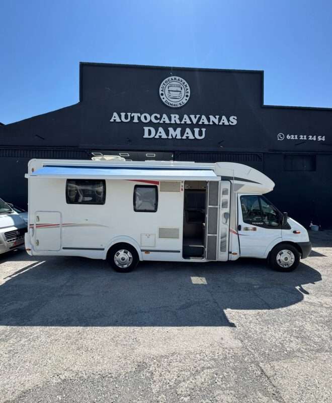AUTOCARAVANA PERFILADA CHALLENGER BIRTHDAY 58 CAMA ISLA