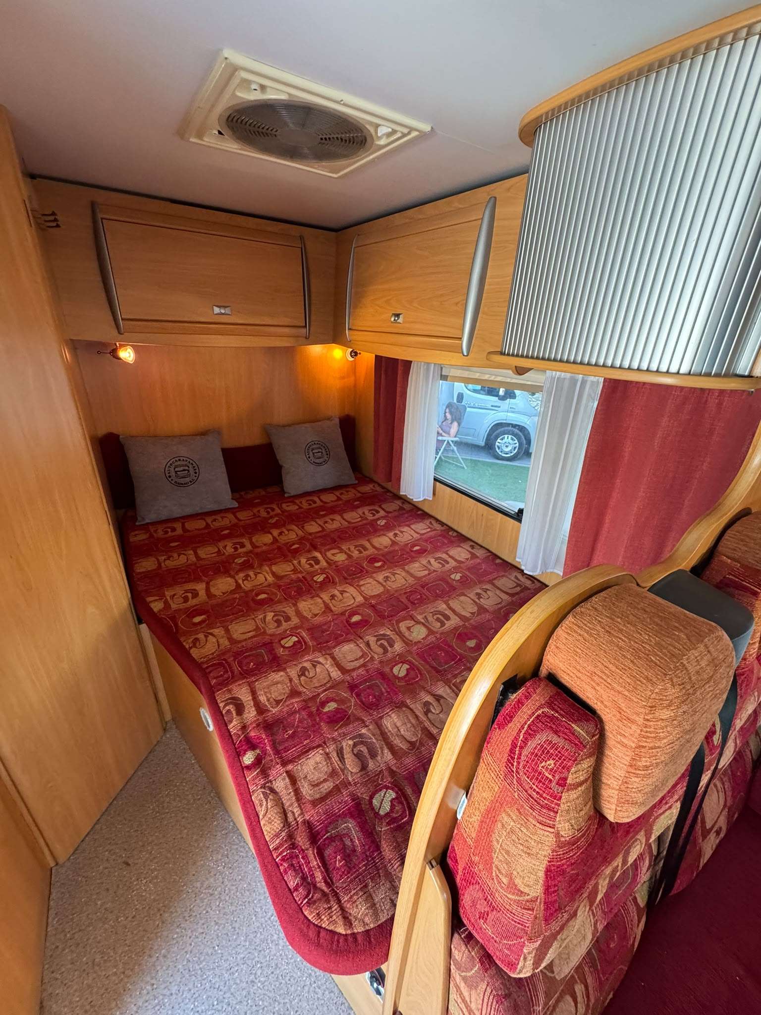 RESERVADA!!!AUTOCARAVANA PERFILADA CHALLENGER GENESIS 32 CAMA FRANCESA - Imagen 7