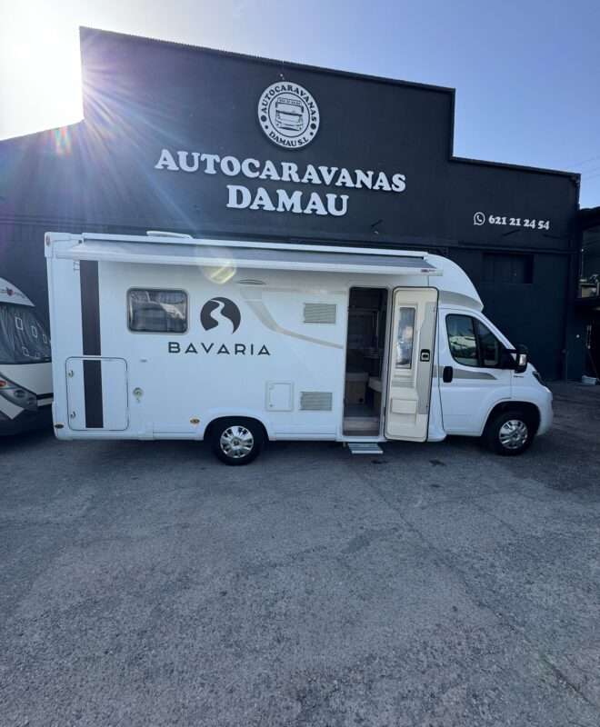 AUTOCARAVANA PERFILADA BAVARIA T706 CAMA ISLA
