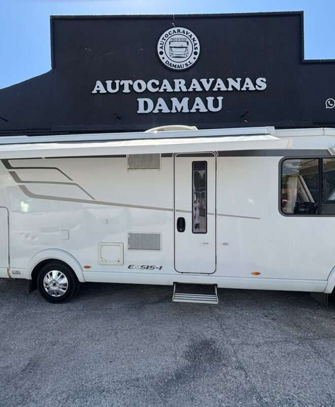 AUTOCARAVANA INTEGRAL HYMER EXSIS-I EX678 CAMAS GEMELAS ALTAS