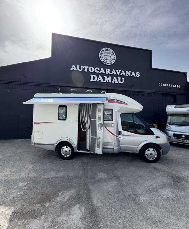 AUTOCARAVANA PERFILADA CHALLENGER GENESIS 32 CAMA FRANCESA
