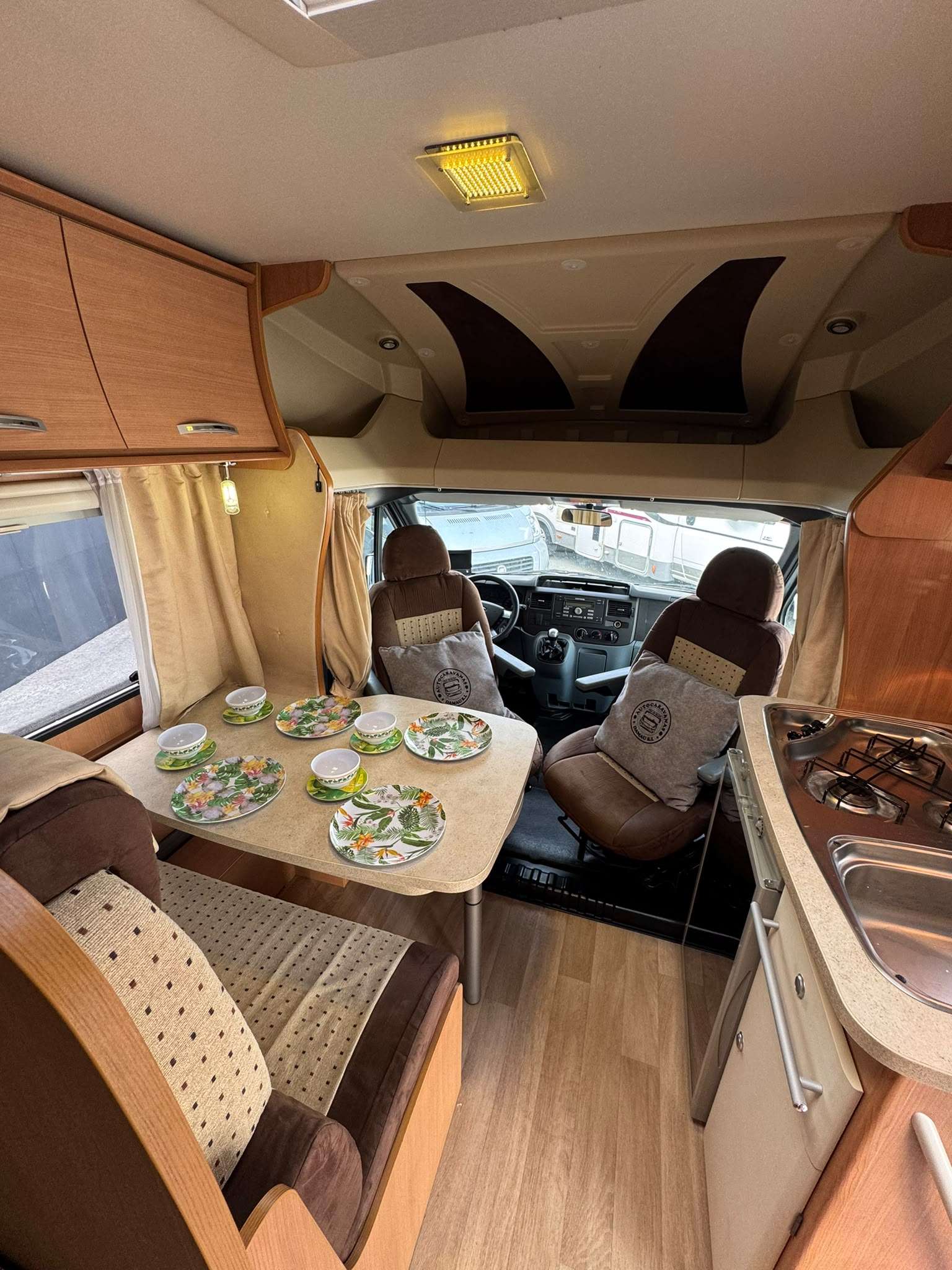 RESERVADA!!!AUTOCARAVANA PERFILADA CHALLENGER GENESIS 32 CAMA FRANCESA - Imagen 6