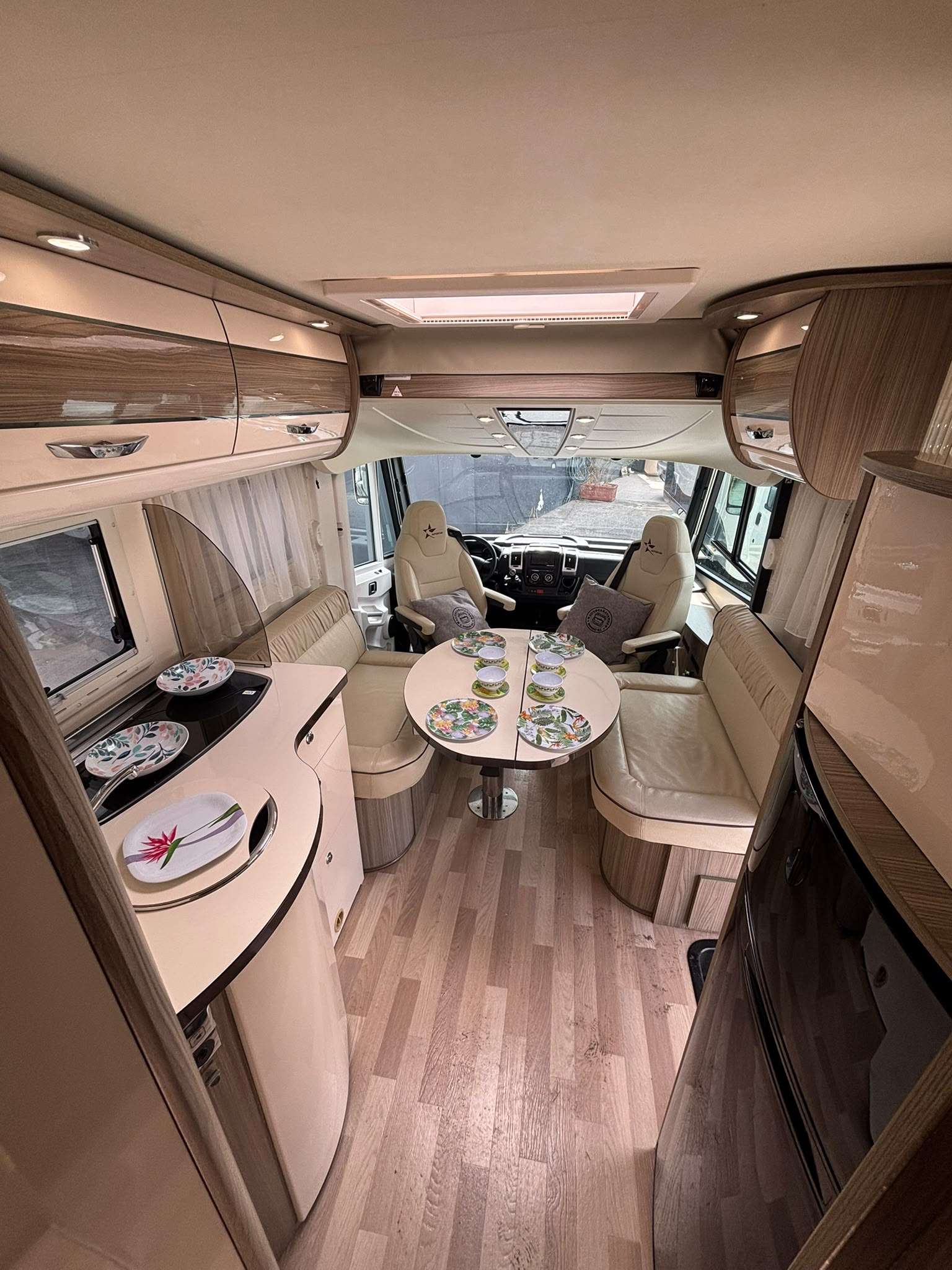 AUTOCARAVANA INTEGRAL AUTOSTAR CAMA ISLA i730LC - Imagen 12