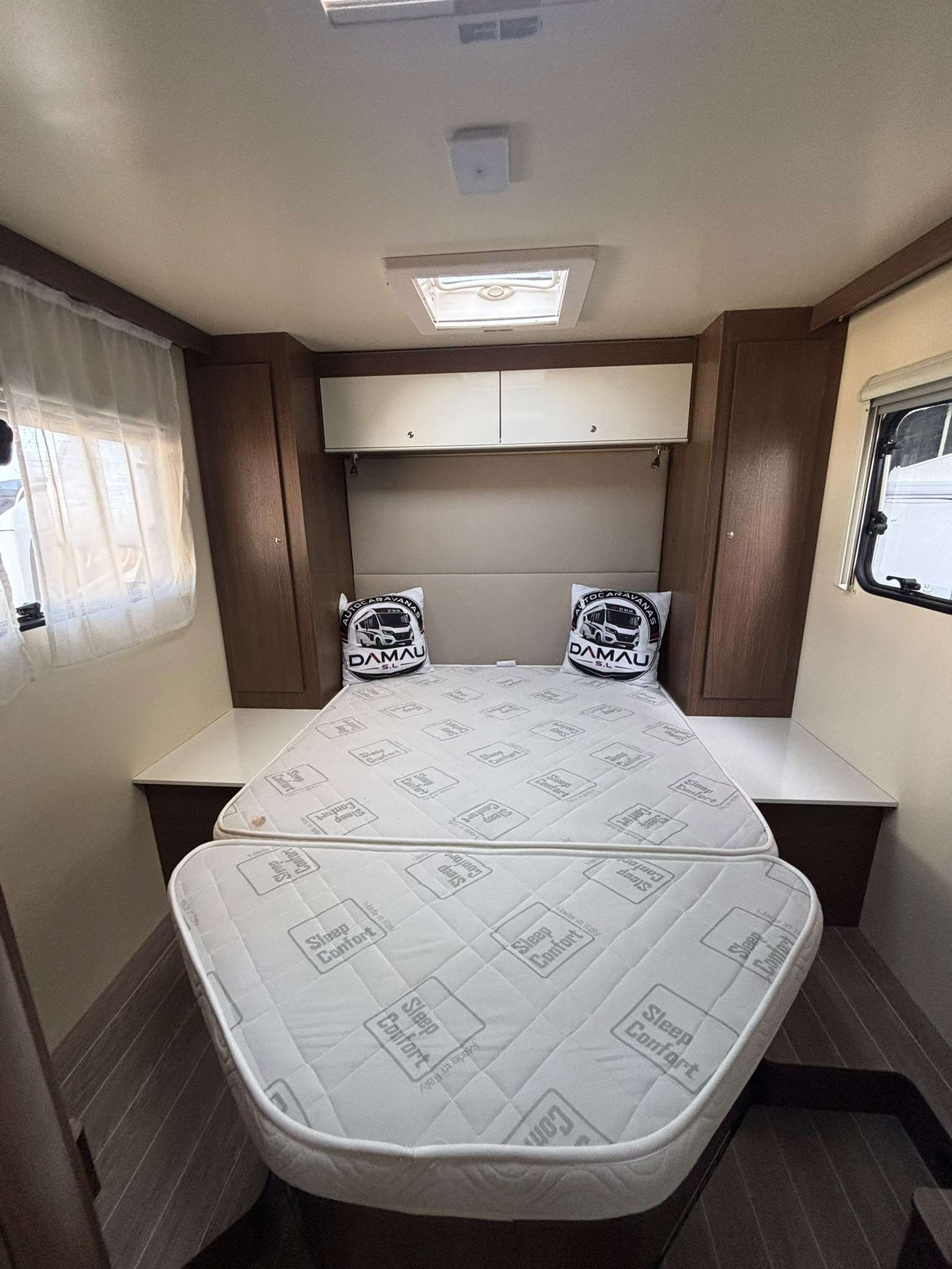 AUTOCARAVANA PERFILADA CI NACRE 63XT CAMA ISLA 5 PLAZAS - Imagen 24