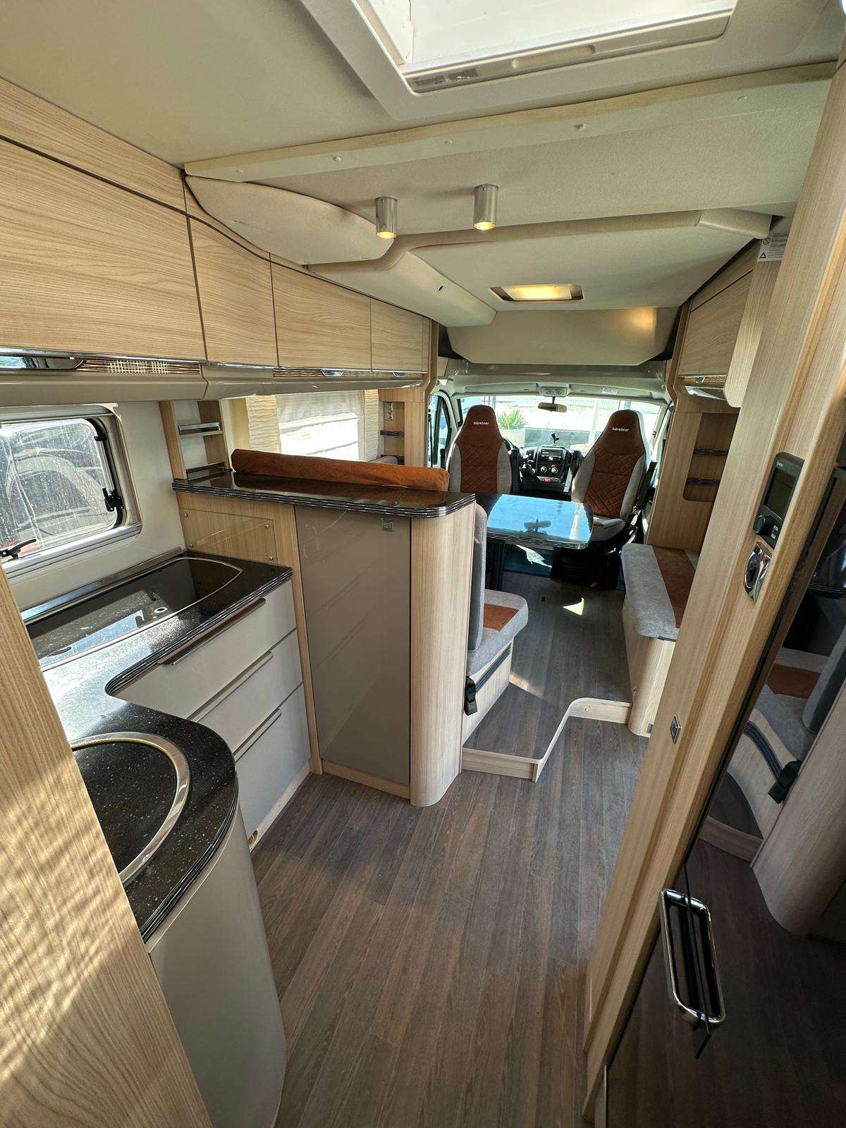 AUTOCARAVANA PERFILADA BURSTNER NEXXO iT680g GRAN SALON - Imagen 13