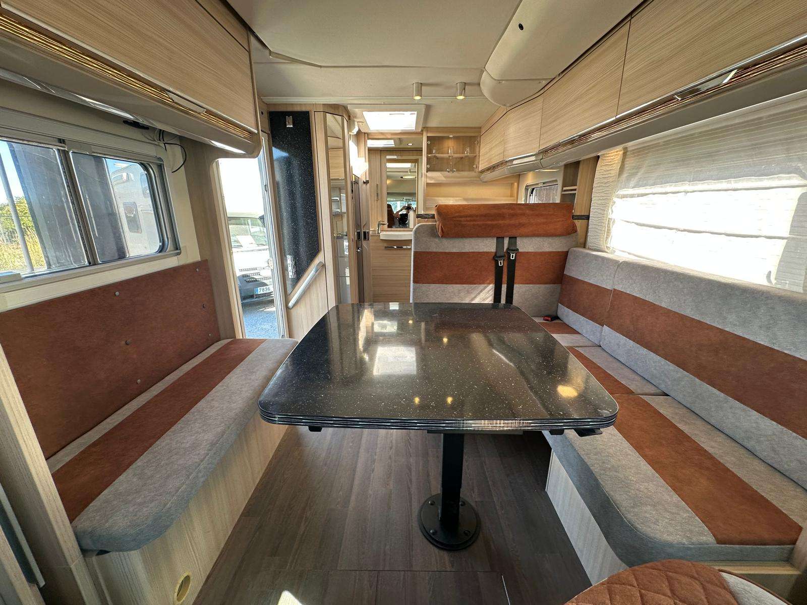 AUTOCARAVANA PERFILADA BURSTNER NEXXO iT680g GRAN SALON - Imagen 14