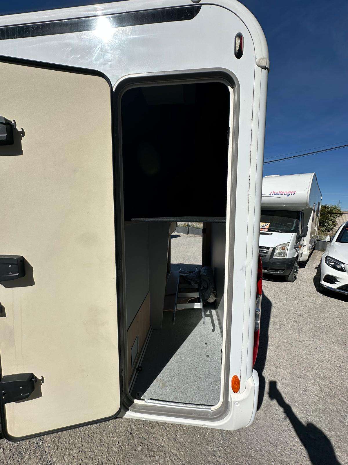 AUTOCARAVANA PERFILADA BURSTNER NEXXO iT680g GRAN SALON - Imagen 4
